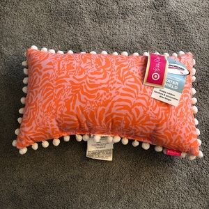 NWT LILLY PULITZER FOR TARGET PILLOW